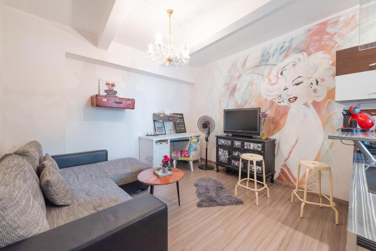 Apartment Second In Heart Of