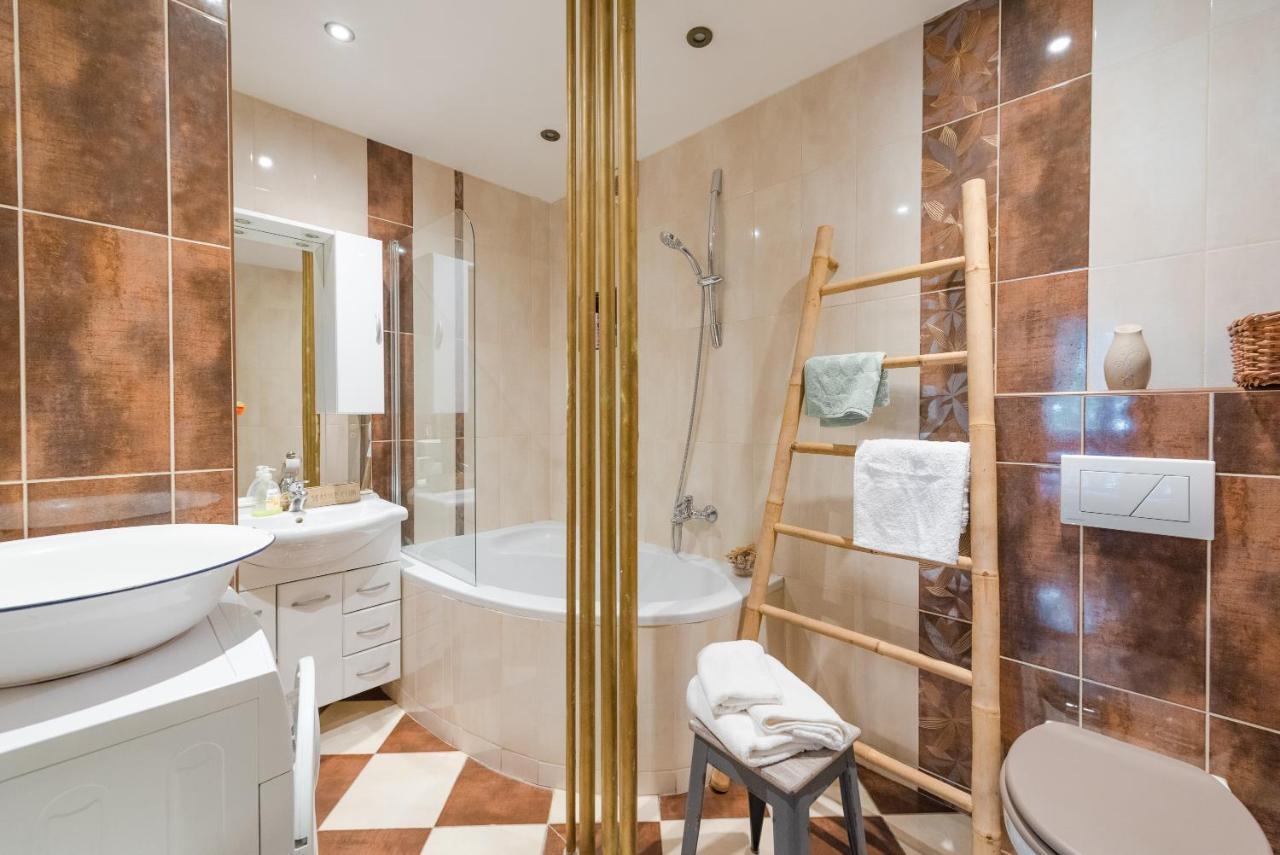 Apartman Second In Heart Of